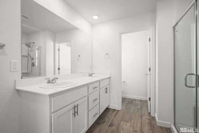432 Summer Triangle, Reno, Nevada 89506, 3 Bedrooms Bedrooms, ,3 BathroomsBathrooms,Residential,Residential,Summer Triangle,250004032