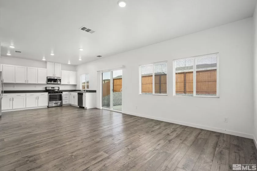 432 Summer Triangle, Reno, Nevada 89506, 3 Bedrooms Bedrooms, ,3 BathroomsBathrooms,Residential,Residential,Summer Triangle,250004032