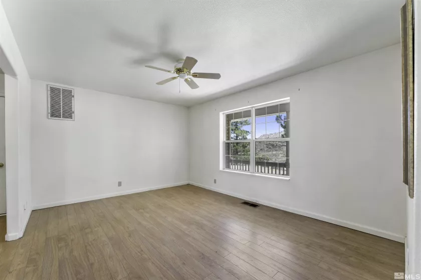 15075 Gooding, Reno, Nevada 89508, 4 Bedrooms Bedrooms, ,3 BathroomsBathrooms,Residential,Residential,Gooding,240009662