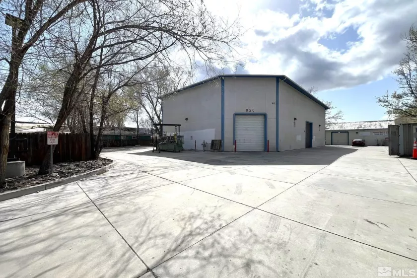 820 Gentry, Reno, Nevada 89502, ,Commercial Lease,Manufactured,Gentry,250003973
