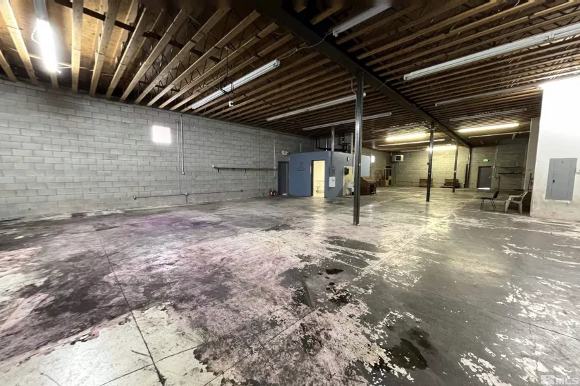 820 Gentry, Reno, Nevada 89502, ,Commercial Lease,Manufactured,Gentry,250003973