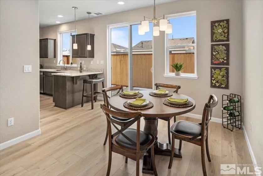1176 Arrastra, Reno, Nevada 89512, 3 Bedrooms Bedrooms, ,3 BathroomsBathrooms,Residential,Residential,Arrastra,250006223