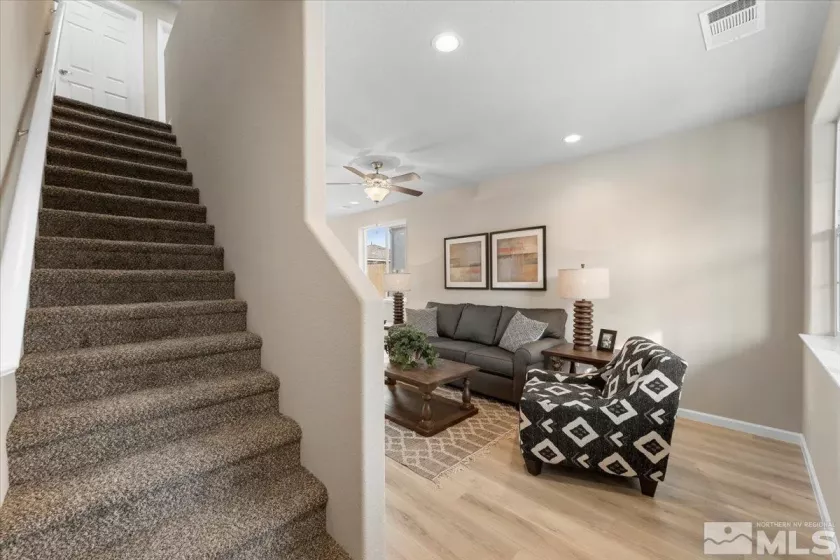 1176 Arrastra, Reno, Nevada 89512, 3 Bedrooms Bedrooms, ,3 BathroomsBathrooms,Residential,Residential,Arrastra,250006223