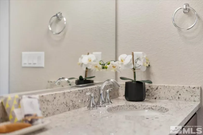 1176 Arrastra, Reno, Nevada 89512, 3 Bedrooms Bedrooms, ,3 BathroomsBathrooms,Residential,Residential,Arrastra,250006223