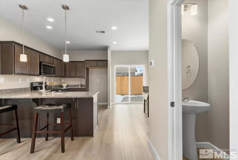 1175 Arrastra, Reno, Nevada 89512, 4 Bedrooms Bedrooms, ,3 BathroomsBathrooms,Residential,Residential,Arrastra,250006220