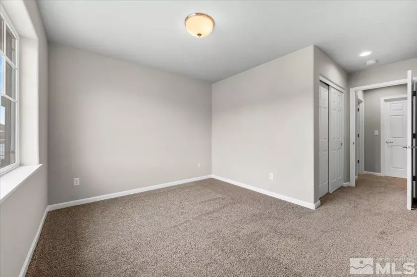 1175 Arrastra, Reno, Nevada 89512, 4 Bedrooms Bedrooms, ,3 BathroomsBathrooms,Residential,Residential,Arrastra,250006220