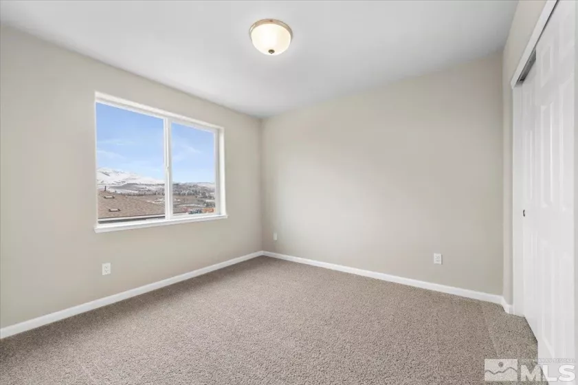 1175 Arrastra, Reno, Nevada 89512, 4 Bedrooms Bedrooms, ,3 BathroomsBathrooms,Residential,Residential,Arrastra,250006220