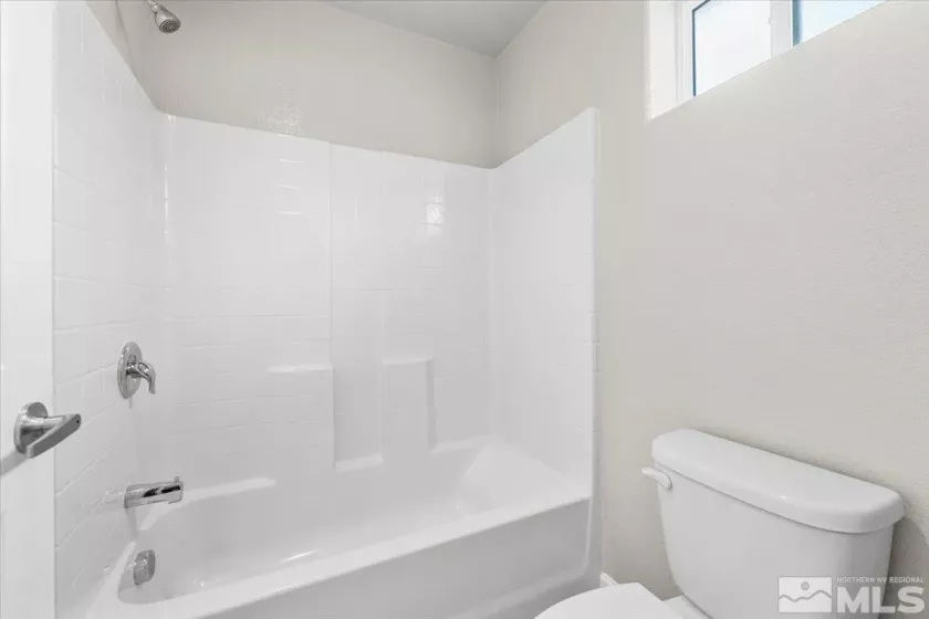 1175 Arrastra, Reno, Nevada 89512, 4 Bedrooms Bedrooms, ,3 BathroomsBathrooms,Residential,Residential,Arrastra,250006220