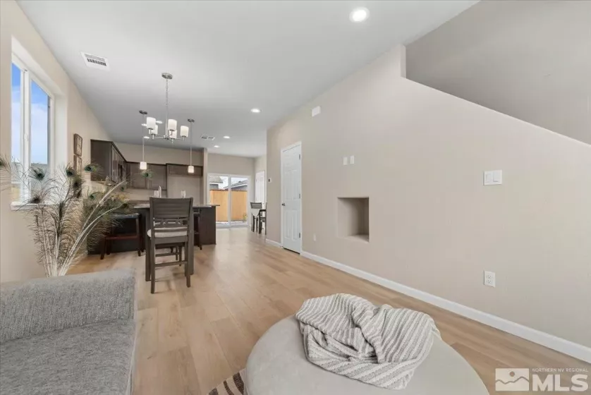 1175 Arrastra, Reno, Nevada 89512, 4 Bedrooms Bedrooms, ,3 BathroomsBathrooms,Residential,Residential,Arrastra,250006220