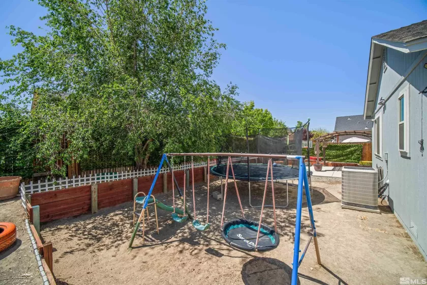 1411 Shadow, Fernley, Nevada 89408, 4 Bedrooms Bedrooms, ,2 BathroomsBathrooms,Residential,Residential,Shadow,250006219