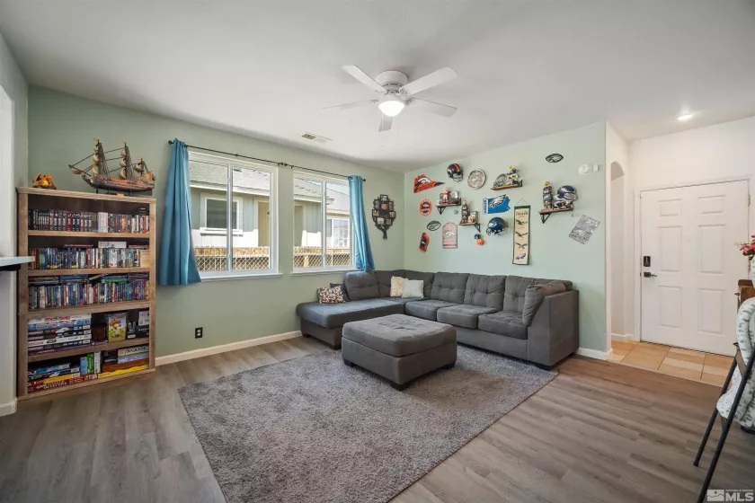 1411 Shadow, Fernley, Nevada 89408, 4 Bedrooms Bedrooms, ,2 BathroomsBathrooms,Residential,Residential,Shadow,250006219