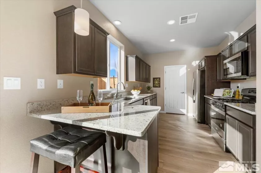 1164 Arrastra, Reno, Nevada 89512, 4 Bedrooms Bedrooms, ,3 BathroomsBathrooms,Residential,Residential,Arrastra,250006224