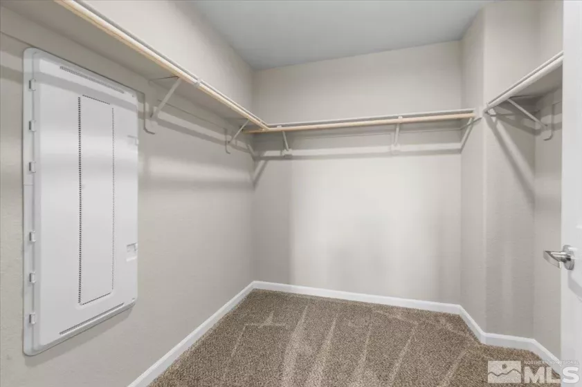 1164 Arrastra, Reno, Nevada 89512, 4 Bedrooms Bedrooms, ,3 BathroomsBathrooms,Residential,Residential,Arrastra,250006224
