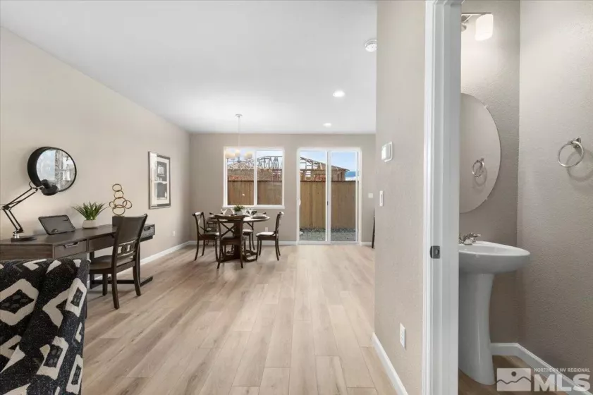 1164 Arrastra, Reno, Nevada 89512, 4 Bedrooms Bedrooms, ,3 BathroomsBathrooms,Residential,Residential,Arrastra,250006224