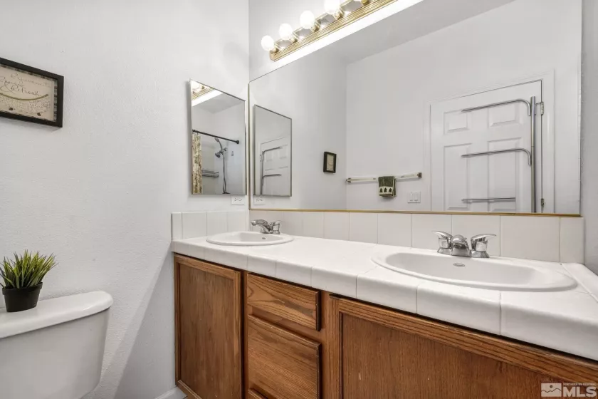 3498 Mashie, Sparks, Nevada 89431, 3 Bedrooms Bedrooms, ,3 BathroomsBathrooms,Residential,Residential,Mashie,250006225