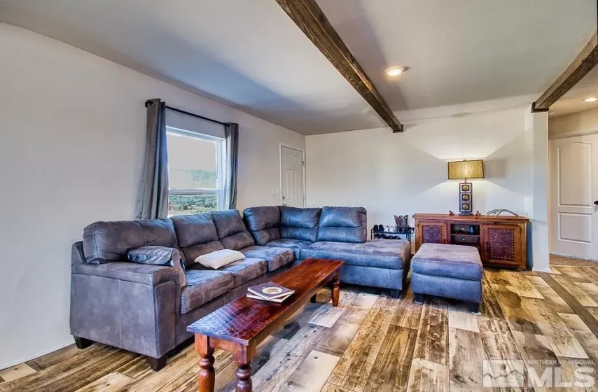195 Muletail, Reno, Nevada 89508, 3 Bedrooms Bedrooms, ,2 BathroomsBathrooms,Residential,Residential,Muletail,250006228