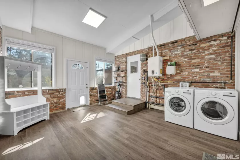 3430 Gwynelle, Sparks, Nevada 89431, 4 Bedrooms Bedrooms, ,3 BathroomsBathrooms,Residential,Residential,Gwynelle,250006229
