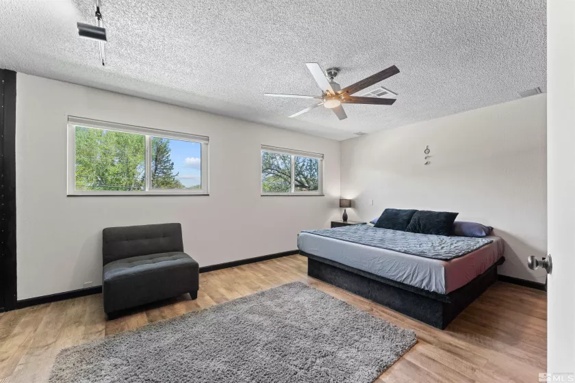 124 Smithridge, Reno, Nevada 89502, 2 Bedrooms Bedrooms, ,2 BathroomsBathrooms,Residential,Residential,Smithridge,250006231
