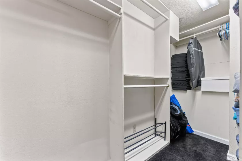 124 Smithridge, Reno, Nevada 89502, 2 Bedrooms Bedrooms, ,2 BathroomsBathrooms,Residential,Residential,Smithridge,250006231