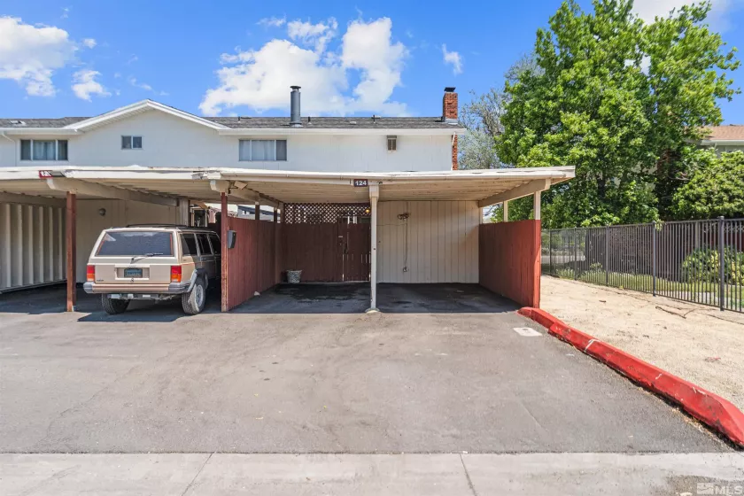 124 Smithridge, Reno, Nevada 89502, 2 Bedrooms Bedrooms, ,2 BathroomsBathrooms,Residential,Residential,Smithridge,250006231