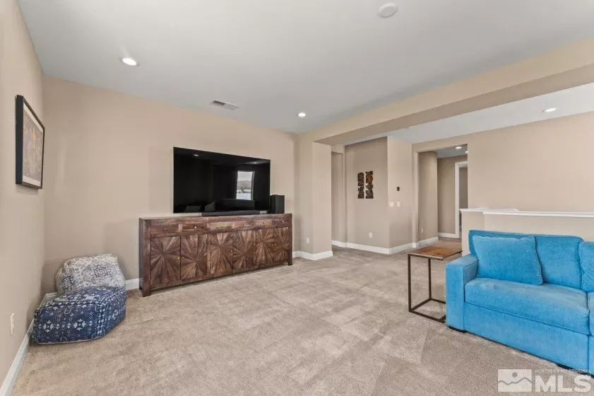 2144 Butte Creek, Sparks, Nevada 89436, 5 Bedrooms Bedrooms, ,4 BathroomsBathrooms,Residential,Residential,Butte Creek,250006232