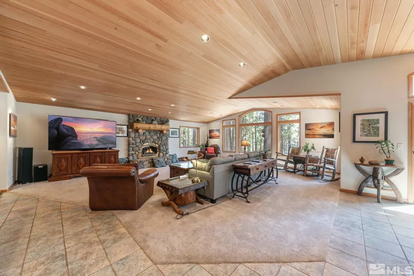 967 Jennifer, Incline Village, Nevada 89451, 4 Bedrooms Bedrooms, ,4 BathroomsBathrooms,Residential,Residential,Jennifer,250006233