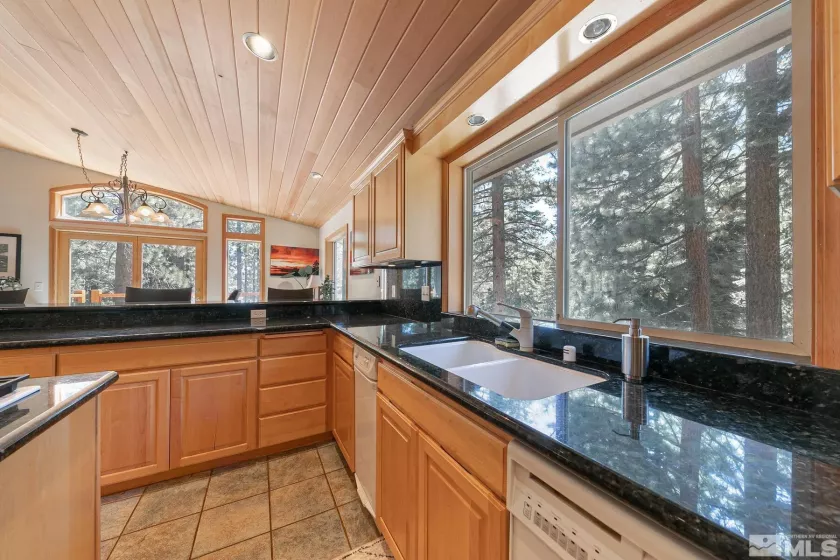 967 Jennifer, Incline Village, Nevada 89451, 4 Bedrooms Bedrooms, ,4 BathroomsBathrooms,Residential,Residential,Jennifer,250006233