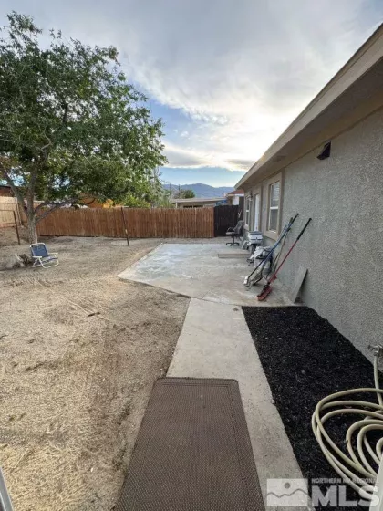 114 Harrison, Hawthorne, Nevada 89415, 3 Bedrooms Bedrooms, ,2 BathroomsBathrooms,Residential,Residential,Harrison,250006237
