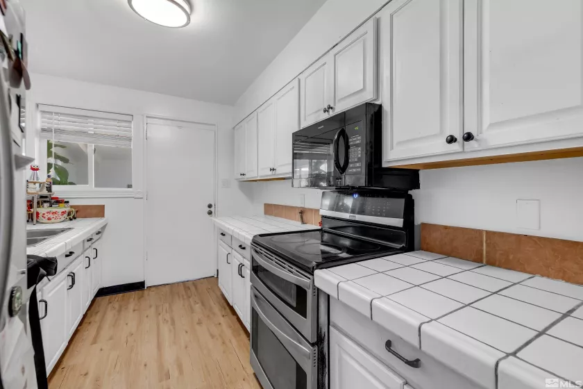 13292 Mount Whitney, Reno, Nevada 89506, 3 Bedrooms Bedrooms, ,1 BathroomBathrooms,Residential,Residential,Mount Whitney,250006239