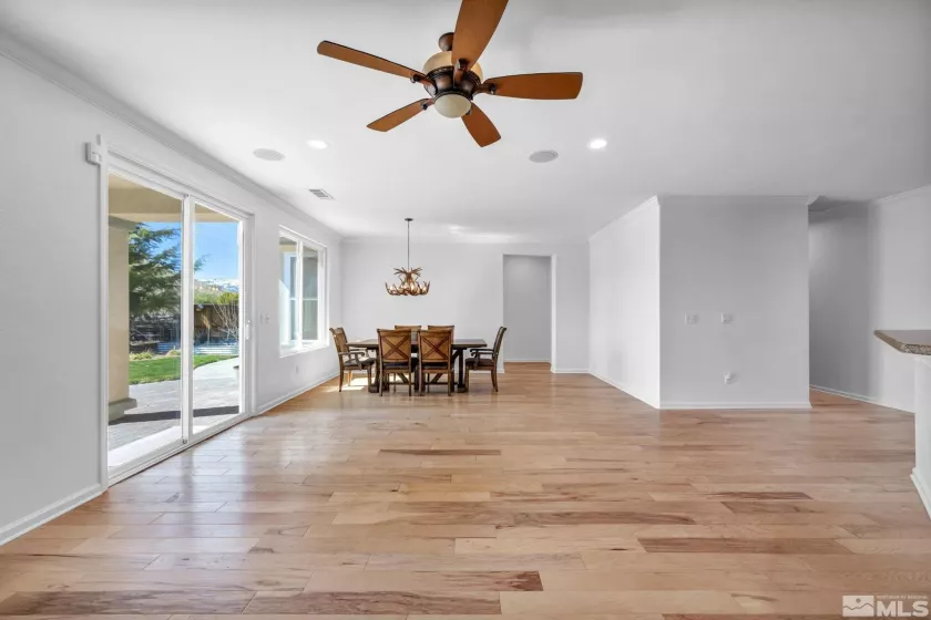 1905 Evergreen Ridge, Reno, Nevada 89523, 2 Bedrooms Bedrooms, ,2 BathroomsBathrooms,Residential,Residential,Evergreen Ridge,250003886