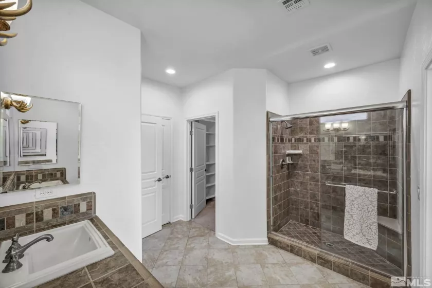 1905 Evergreen Ridge, Reno, Nevada 89523, 2 Bedrooms Bedrooms, ,2 BathroomsBathrooms,Residential,Residential,Evergreen Ridge,250003886