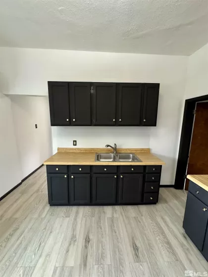 1124 Avenue H, Ely, Nevada 89301, 3 Bedrooms Bedrooms, ,1 BathroomBathrooms,Residential,Residential,Avenue H,250006242
