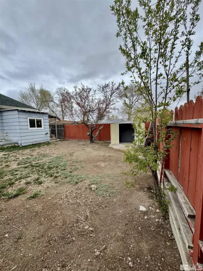 1124 Avenue H, Ely, Nevada 89301, 3 Bedrooms Bedrooms, ,1 BathroomBathrooms,Residential,Residential,Avenue H,250006242