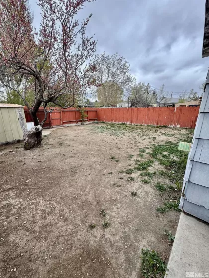 1124 Avenue H, Ely, Nevada 89301, 3 Bedrooms Bedrooms, ,1 BathroomBathrooms,Residential,Residential,Avenue H,250006242