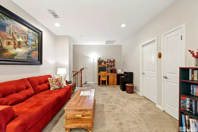 2265 Grosvenor Park, Reno, Nevada 89509, 3 Bedrooms Bedrooms, ,3 BathroomsBathrooms,Residential,Residential,Grosvenor Park,250006241