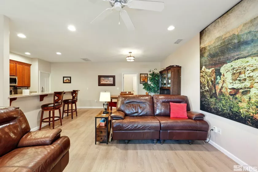 2265 Grosvenor Park, Reno, Nevada 89509, 3 Bedrooms Bedrooms, ,3 BathroomsBathrooms,Residential,Residential,Grosvenor Park,250006241