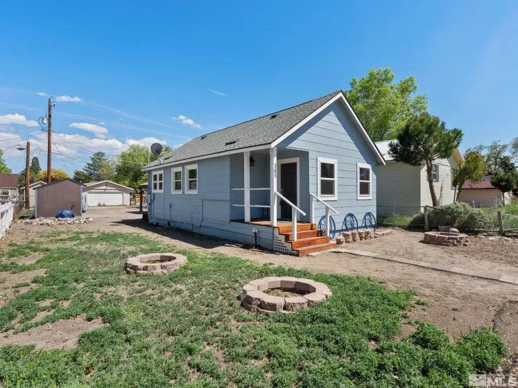 305 Roop, Carson City, Nevada 89701, 2 Bedrooms Bedrooms, ,1 BathroomBathrooms,Residential,Residential,Roop,250006245