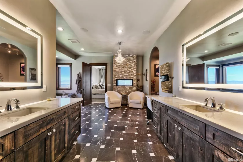 164 Mott Creek, Gardnerville, Nevada 89460, 7 Bedrooms Bedrooms, ,8 BathroomsBathrooms,Residential,Residential,Mott Creek,250006254