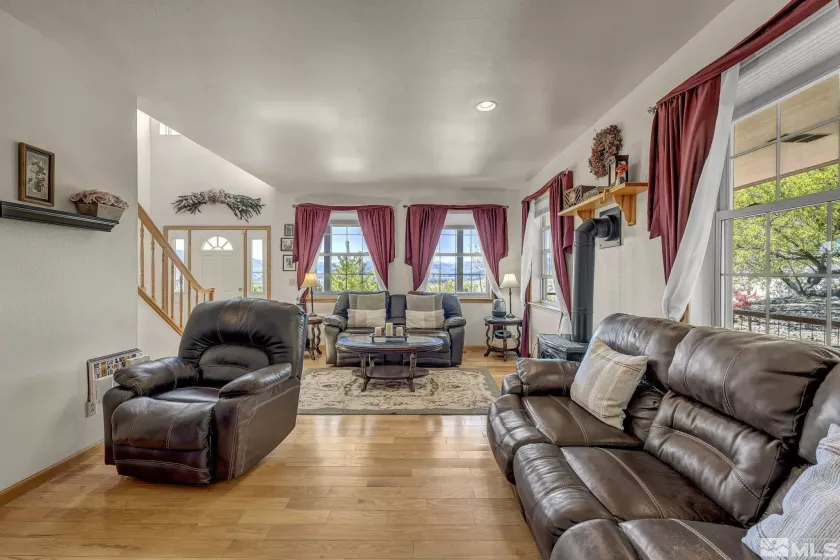 155 Diamond, Markleeville, California 96120, 4 Bedrooms Bedrooms, ,4 BathroomsBathrooms,Residential,Residential,Diamond,250006257