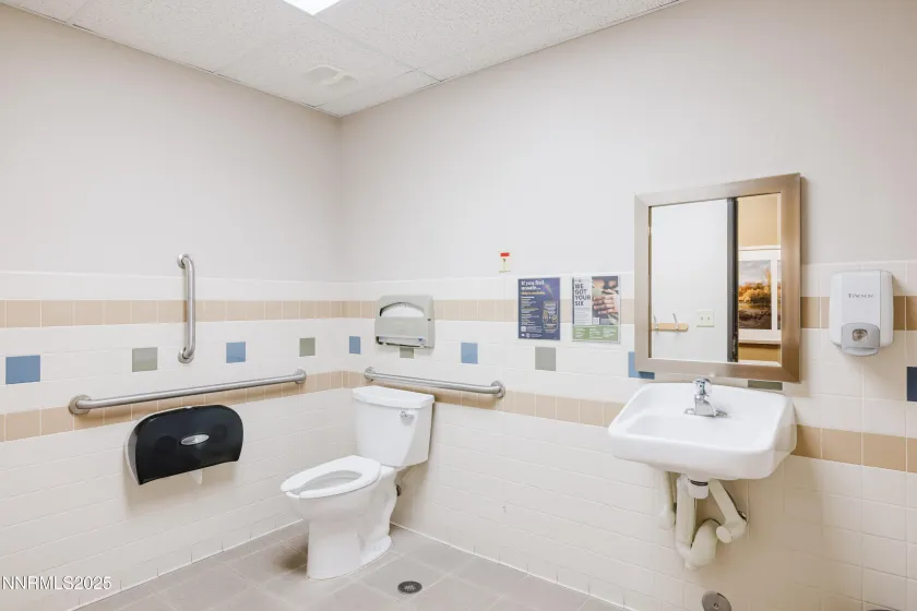 2719 Argent, Elko, Nevada 89801, ,Commercial Lease,Manufactured,Argent,250006262