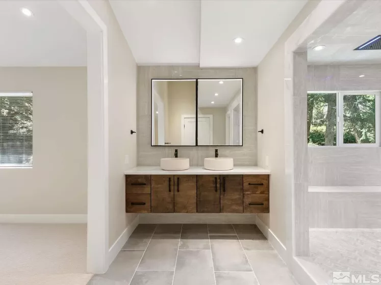 131 Aspen, Stateline, Nevada 89449, 4 Bedrooms Bedrooms, ,3 BathroomsBathrooms,Residential,Residential,Aspen,250006264