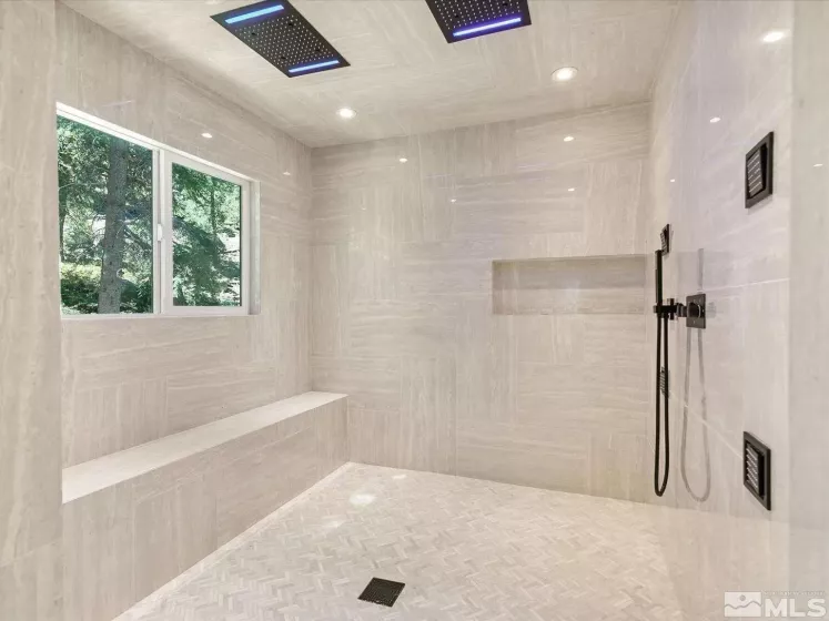 131 Aspen, Stateline, Nevada 89449, 4 Bedrooms Bedrooms, ,3 BathroomsBathrooms,Residential,Residential,Aspen,250006264
