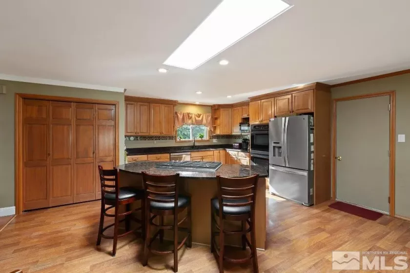 2990 Tamarisk, Reno, Nevada 89502, 3 Bedrooms Bedrooms, ,3 BathroomsBathrooms,Residential,Residential,Tamarisk,250006278