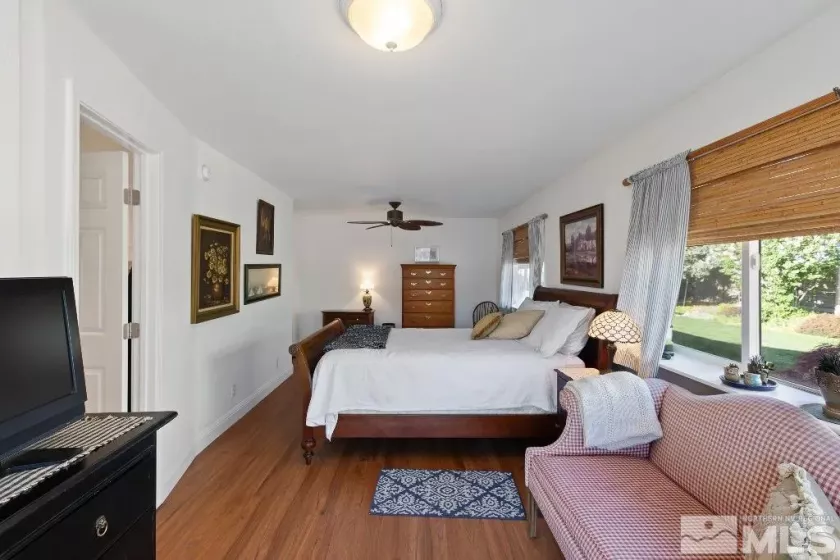 2990 Tamarisk, Reno, Nevada 89502, 3 Bedrooms Bedrooms, ,3 BathroomsBathrooms,Residential,Residential,Tamarisk,250006278