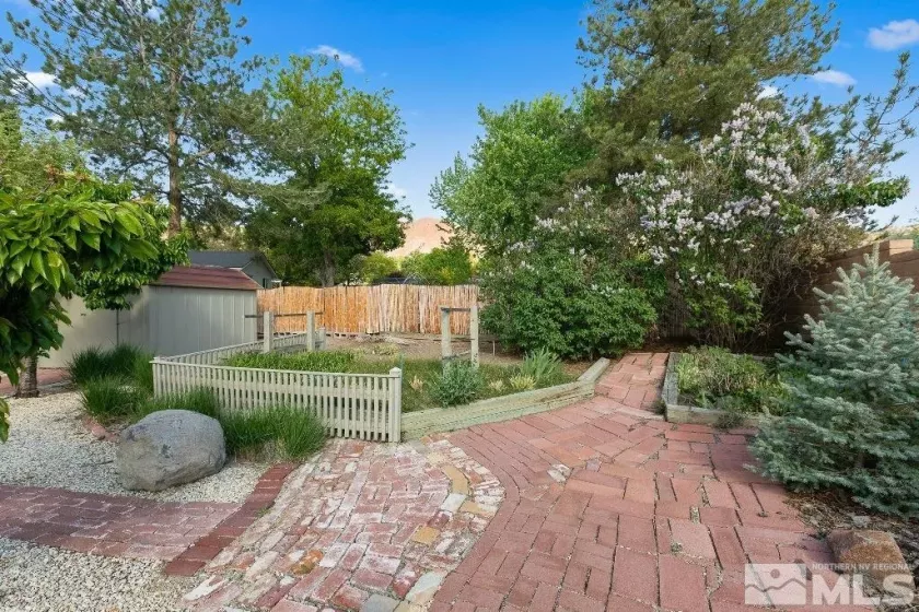 2990 Tamarisk, Reno, Nevada 89502, 3 Bedrooms Bedrooms, ,3 BathroomsBathrooms,Residential,Residential,Tamarisk,250006278