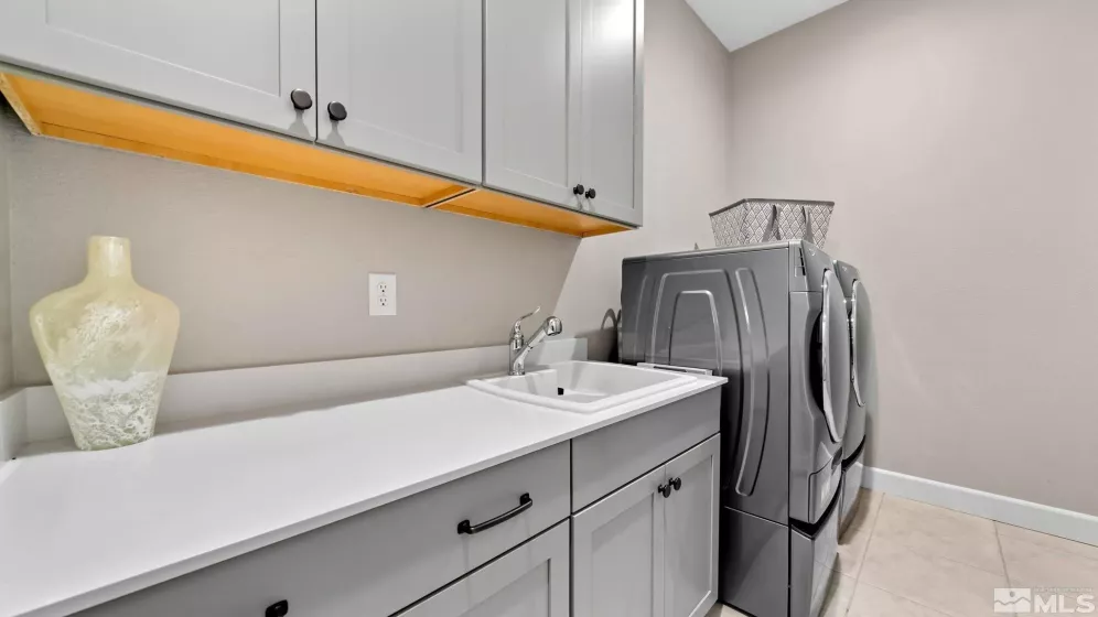 2305 Stone Rise, Reno, Nevada 89521, 3 Bedrooms Bedrooms, ,4 BathroomsBathrooms,Residential,Residential,Stone Rise,250006279