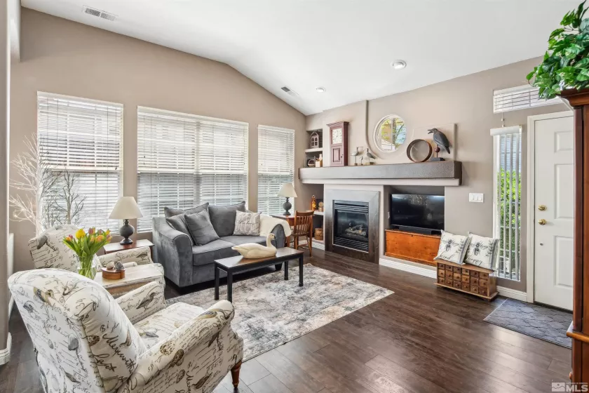 1236 Tule, Reno, Nevada 89521, 3 Bedrooms Bedrooms, ,2 BathroomsBathrooms,Residential,Residential,Tule,250006268