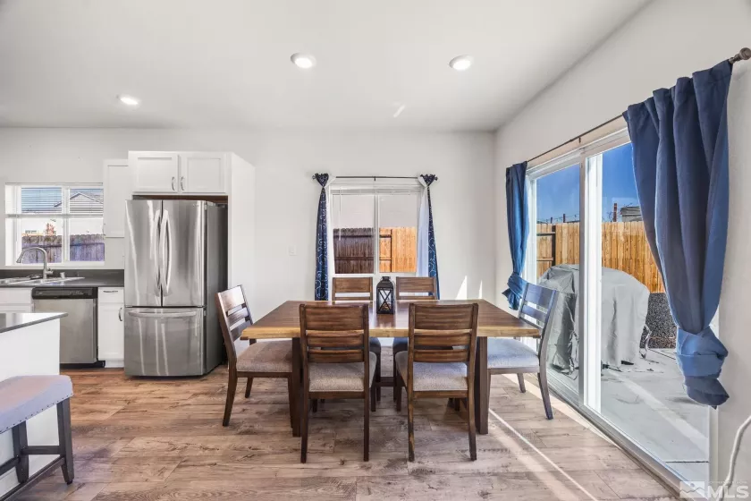 6652 Rusty Owl, Sparks, Nevada 89436, 5 Bedrooms Bedrooms, ,3 BathroomsBathrooms,Residential,Residential,Rusty Owl,250006283