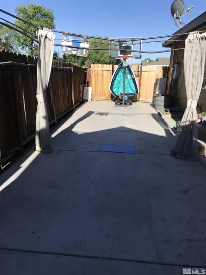 9 Nevada, Yerington, Nevada 89447, 3 Bedrooms Bedrooms, ,2 BathroomsBathrooms,Residential,Residential,Nevada,250006269