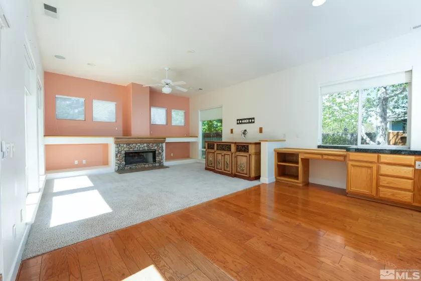 706 Norfolk, Carson City, Nevada 89703, 3 Bedrooms Bedrooms, ,3 BathroomsBathrooms,Residential,Residential,Norfolk,250006297